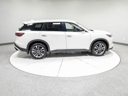 Used 2023 INFINITI QX60 Luxe w/ Cargo Package AWD/4WD image 34