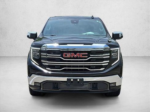 Used 2023 GMC Sierra 1500 SLT RWD image 2