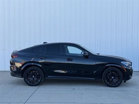 Used 2020 BMW X6 M50i w/ Executive Package image 3