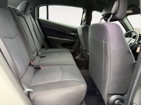 Used 2014 Chrysler 200 Touring FWD image 23