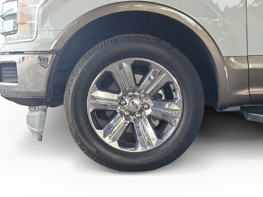 Used 2019 Ford F150 Lariat RWD image 9