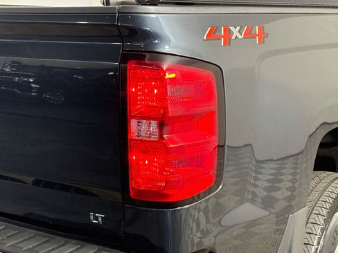 Used 2018 Chevrolet Silverado 1500 LT w/ All Star Edition AWD/4WD image 34