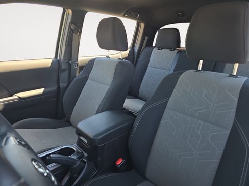 Certified 2023 Toyota Tacoma TRD Sport AWD/4WD image 9