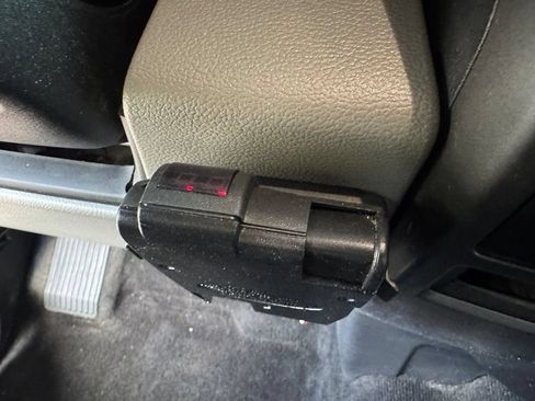 Used 2017 Ford F150 XLT w/ Equipment Group 301A Mid AWD/4WD image 19