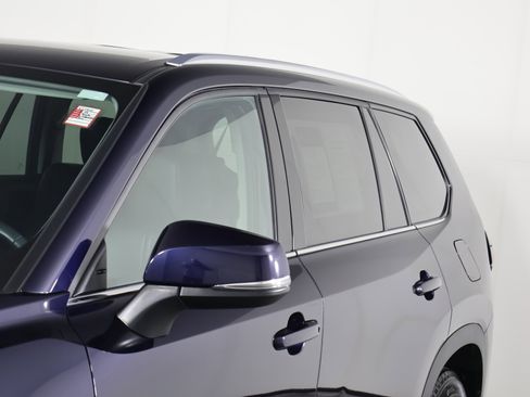 Used 2024 Toyota Grand Highlander XLE image 13