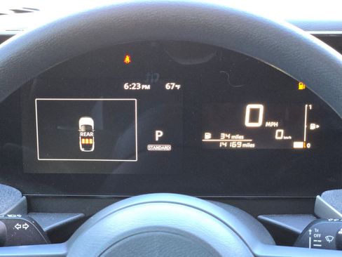 Certified 2025 Nissan Kicks SV image 23