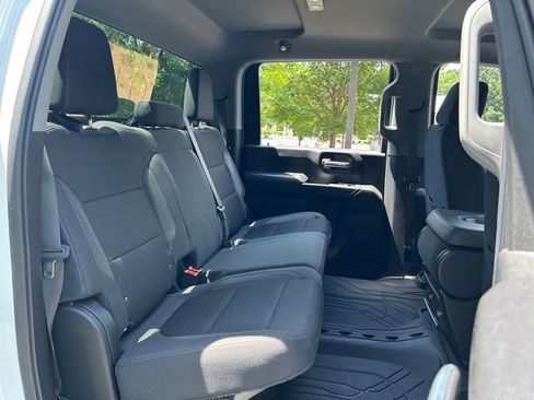 Used 2022 Chevrolet Silverado 2500 LT AWD/4WD image 37