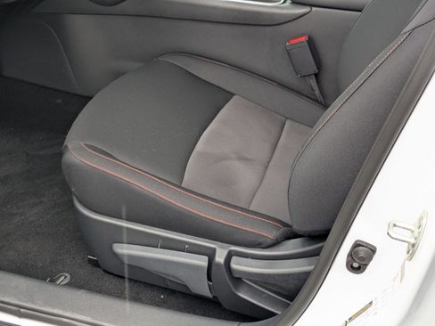 New 2025 Nissan Sentra SR w/ Midnight Edition image 4