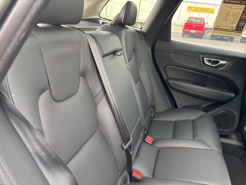 Certified 2023 Volvo XC60 B5 Plus w/ Climate Package AWD/4WD image 44