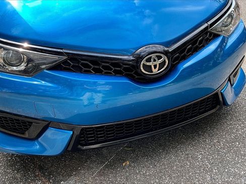 Used 2018 Toyota Corolla iM w/ All-Weather Mat Package image 28