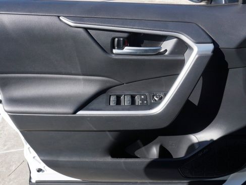 Used 2024 Toyota RAV4 XLE Premium image 21