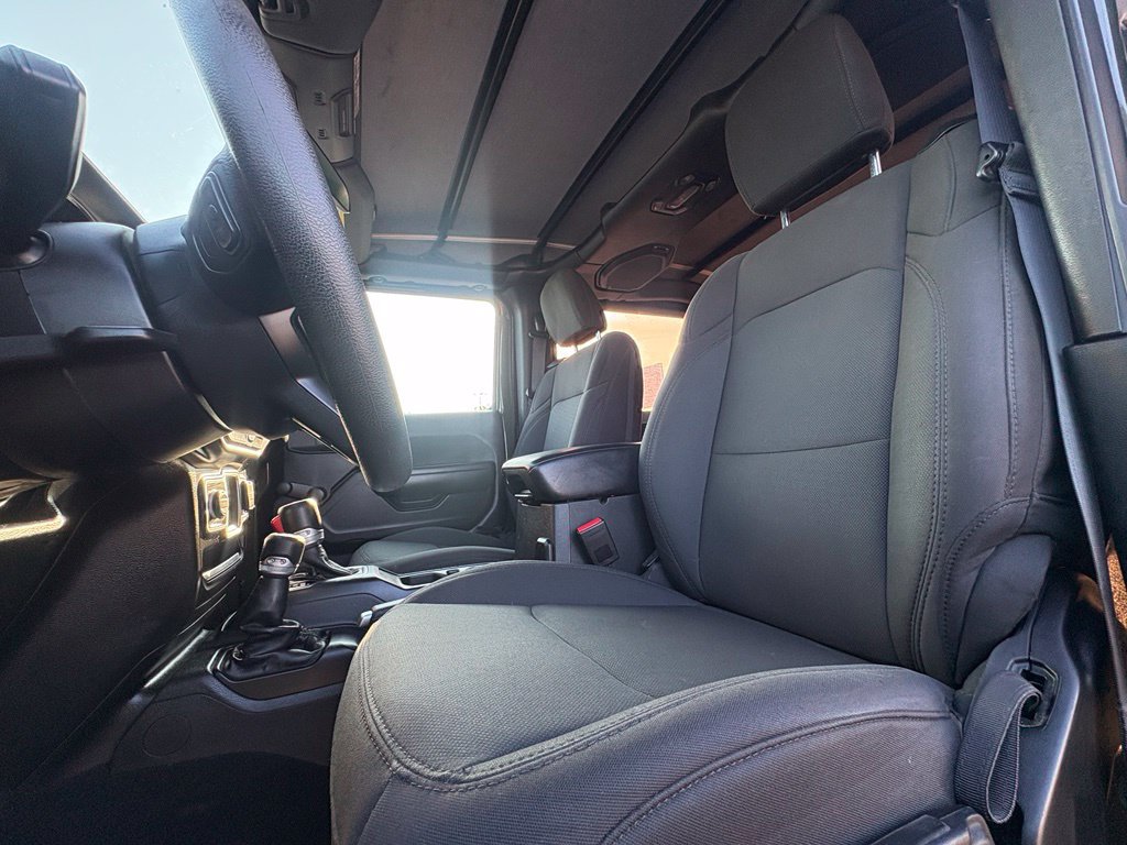 Used 2022 Jeep Wrangler Sport AWD/4WD image 11