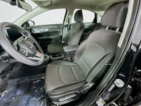 Used 2024 Kia Forte LXS image 25