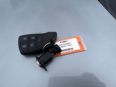 Used 2024 Chevrolet Blazer EV RS image 28