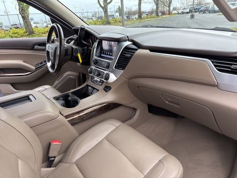 Used 2020 Chevrolet Traverse Premier w/ Redline Edition image 33
