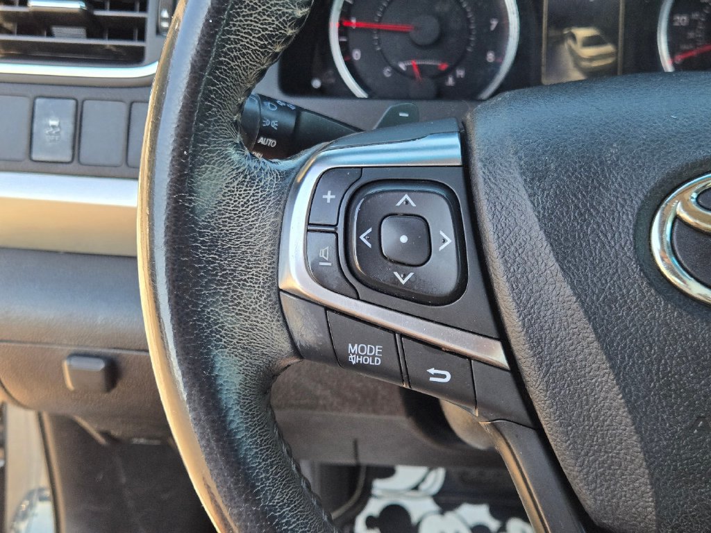 Used 2017 Toyota Camry SE FWD image 20