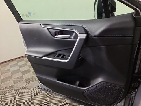 Used 2024 Toyota RAV4 XSE AWD/4WD image 29