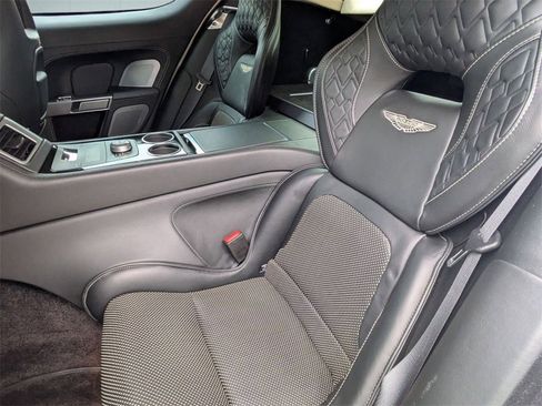 Used 2015 Aston Martin Rapide S image 28