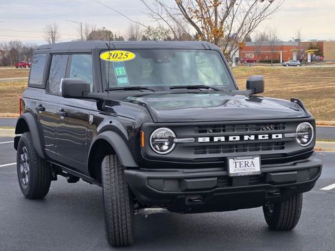 New 2025 Ford Bronco Big Bend AWD/4WD image 3