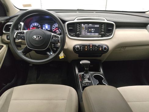 Used 2019 Kia Sorento AWD image 22