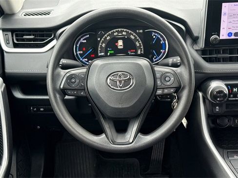 Used 2023 Toyota RAV4 LE image 18
