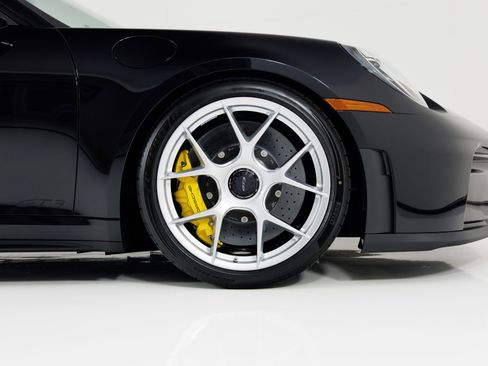 Used 2026 Porsche 911 GT3 image 13