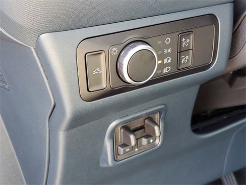 New 2025 Ford Maverick XLT w/ XLT Luxury Package image 13