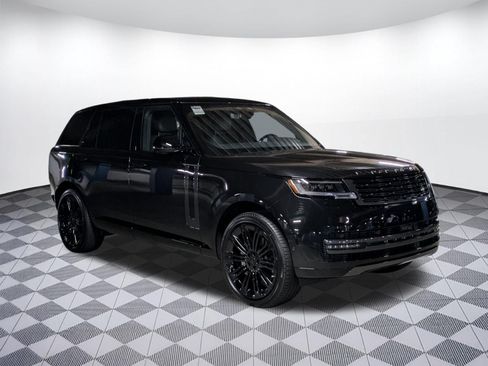 New 2026 Land Rover Range Rover Long Wheelbase SE AWD/4WD image 7