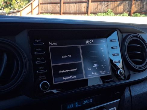 Used 2023 Toyota Tacoma SR image 8