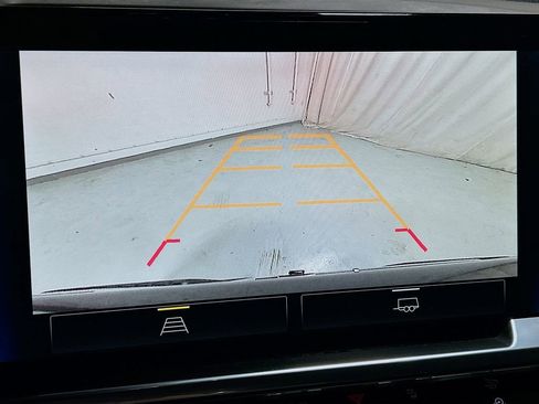 Certified 2022 Chevrolet Silverado 1500 RST w/ Z71 Off-Road Package image 14