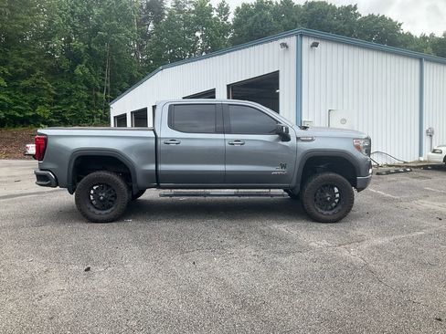 Used 2020 GMC Sierra 1500 AT4 w/ AT4 Premium Package AWD/4WD image 4