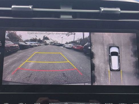 Used 2022 Hyundai Tucson Limited image 17