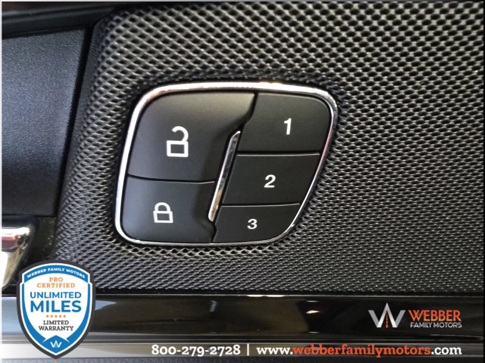 Used 2023 Lincoln Nautilus Reserve w/ Luxury Package AWD/4WD image 20