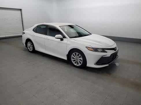 Used 2023 Toyota Camry LE FWD image 11