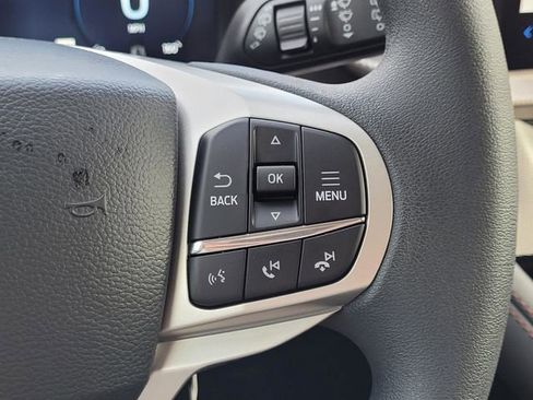 New 2026 Ford Explorer Active image 18