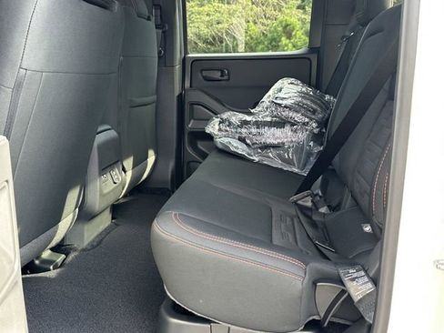 New 2026 Nissan Frontier PRO-4X w/ Pro-4x Convenience Package image 15