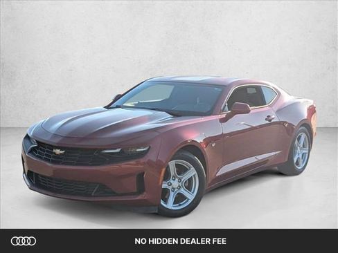 Used 2019 Chevrolet Camaro LT w/ Technology Package RWD image 1