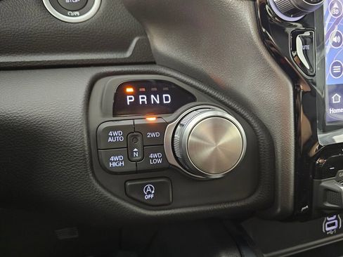New 2026 RAM 1500 Laramie AWD/4WD image 31