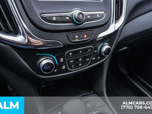 Used 2024 Chevrolet Equinox LT image 45