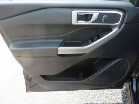 Used 2022 Ford Explorer Timberline AWD/4WD image 12