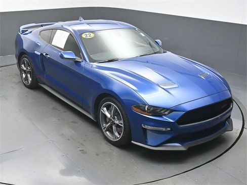 Used 2022 Ford Mustang GT Premium w/ Equipment Group 401A image 34