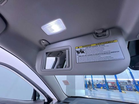 Used 2025 Toyota RAV4 XLE Premium FWD image 31