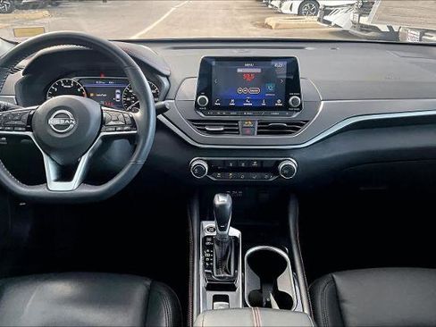 Certified 2023 Nissan Altima 2.5 SR image 15