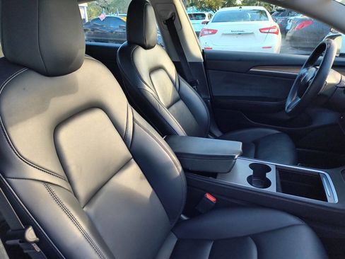 Used 2022 Tesla Model 3 Long Range AWD/4WD image 48