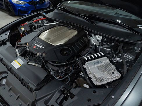 Used 2022 Audi RS 6 image 54