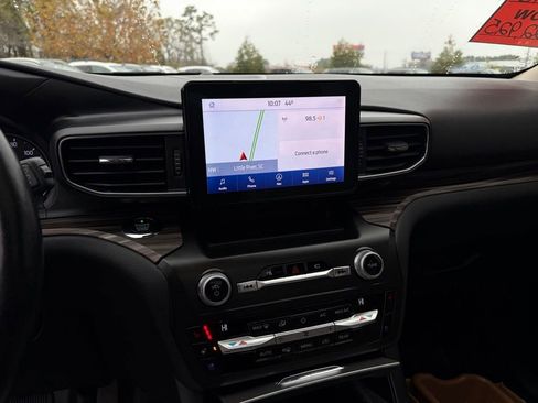 Used 2020 Ford Explorer Limited w/ Class III Trailer Tow Package image 20