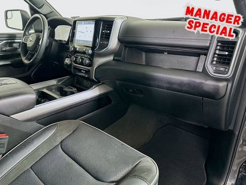 Used 2024 RAM 1500 Laramie image 29