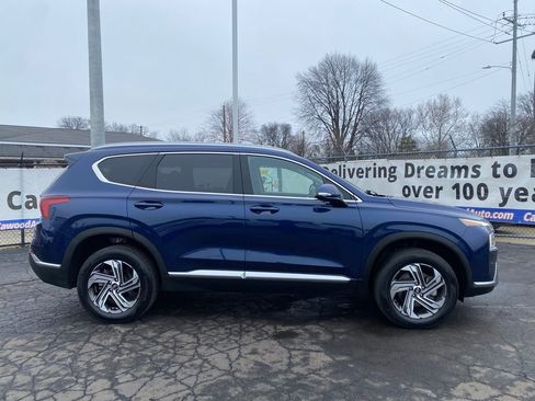 Used 2022 Hyundai Santa Fe SEL image 2