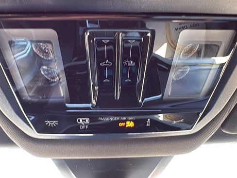 New 2026 Volkswagen Atlas Cross Sport SEL Premium R-Line image 28