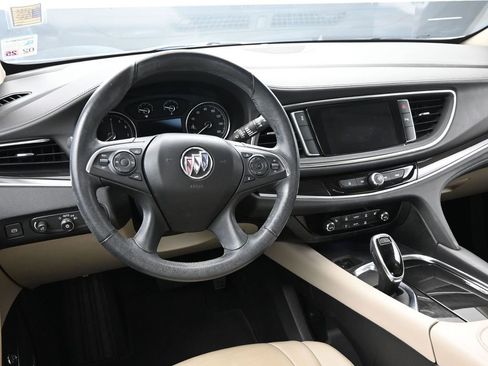 Used 2020 Buick Enclave Essence w/ Sound and Sites Package image 23